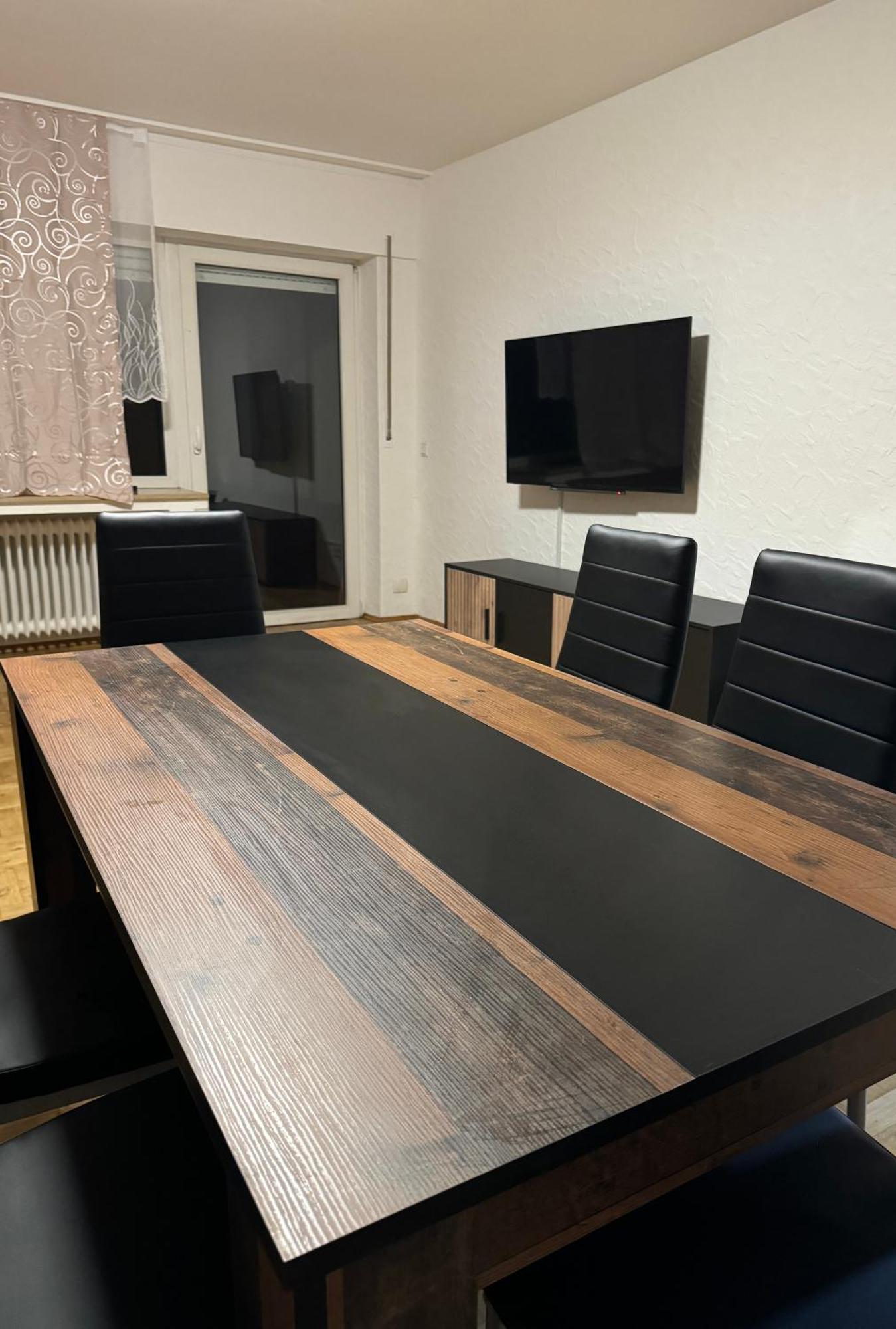 Laras Voll Ausgestattete Gartenwohnung Mit Wlan Und Tv Werne Exteriér fotografie
