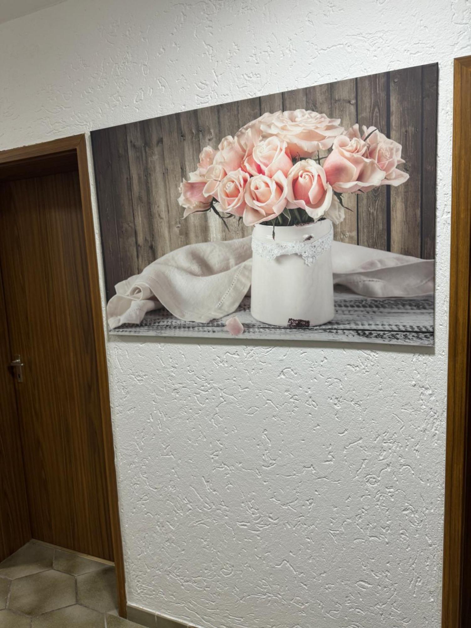 Laras Voll Ausgestattete Gartenwohnung Mit Wlan Und Tv Werne Exteriér fotografie