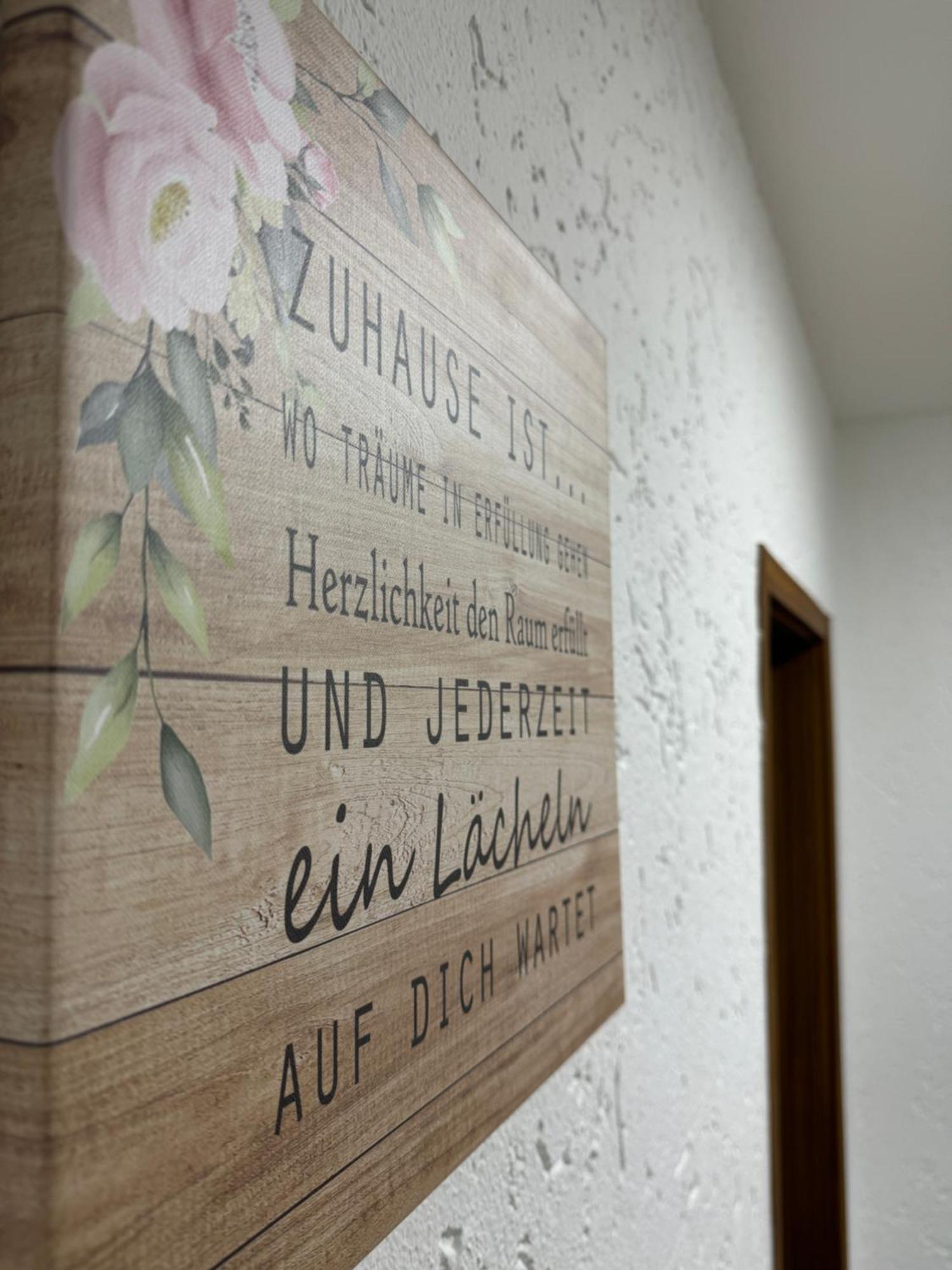 Laras Voll Ausgestattete Gartenwohnung Mit Wlan Und Tv Werne Exteriér fotografie