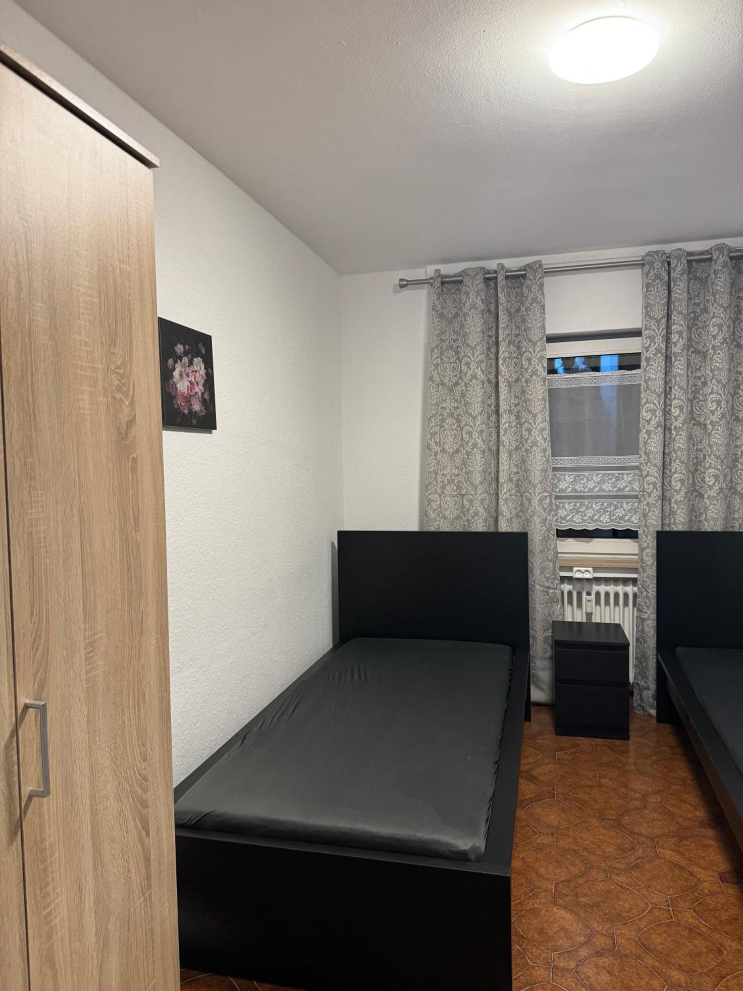 Laras Voll Ausgestattete Gartenwohnung Mit Wlan Und Tv Werne Exteriér fotografie